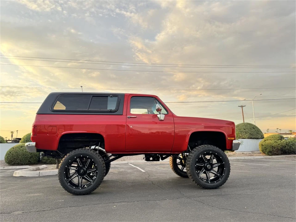 1985 Chevrolet K5 Blazer 2nd Gen - Image 4 of 15