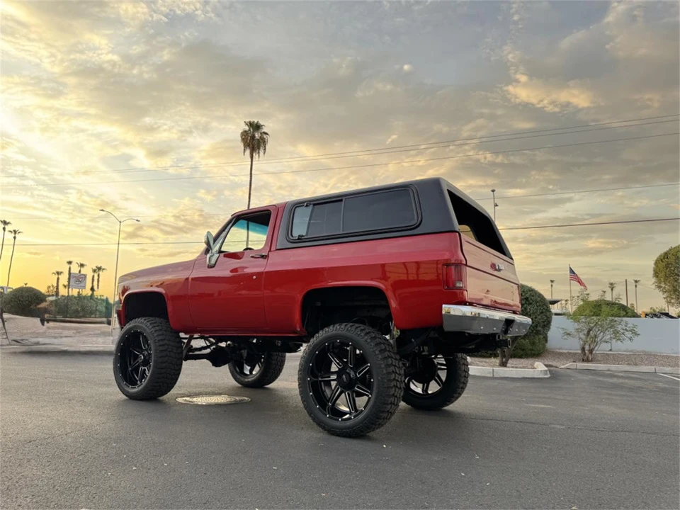 1985 Chevrolet K5 Blazer 2nd Gen - Image 10 of 15