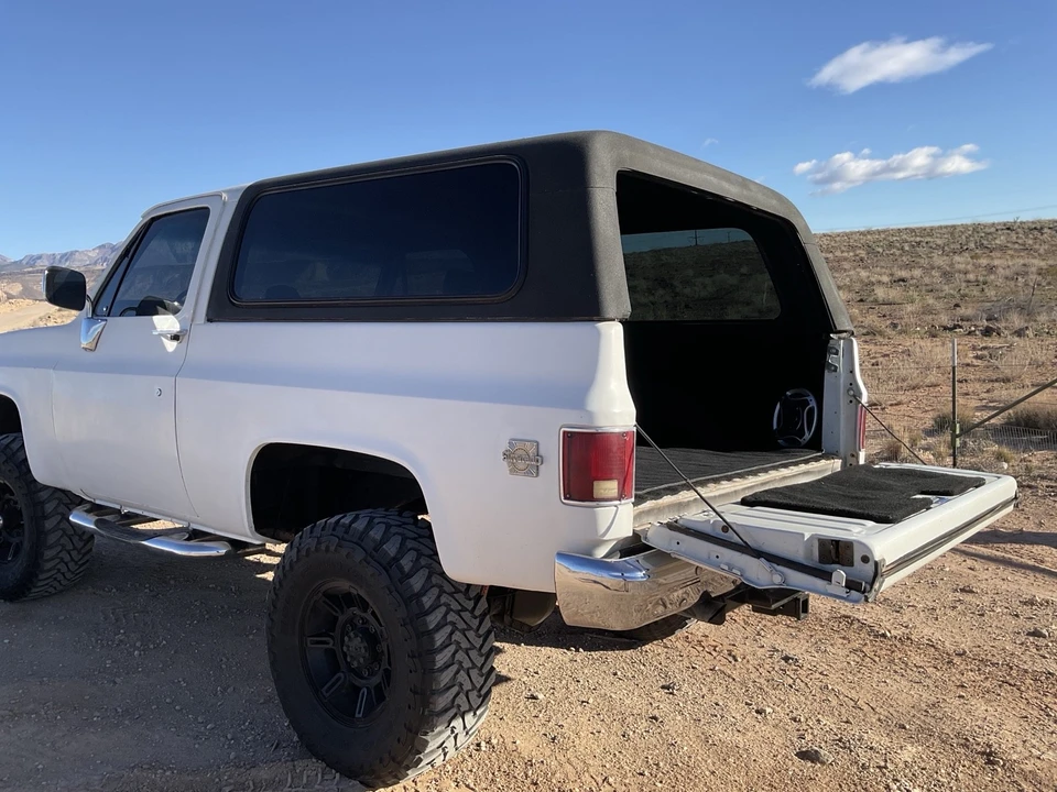 1985 Chevrolet K5 Blazer 2nd Gen - Image 15 of 21