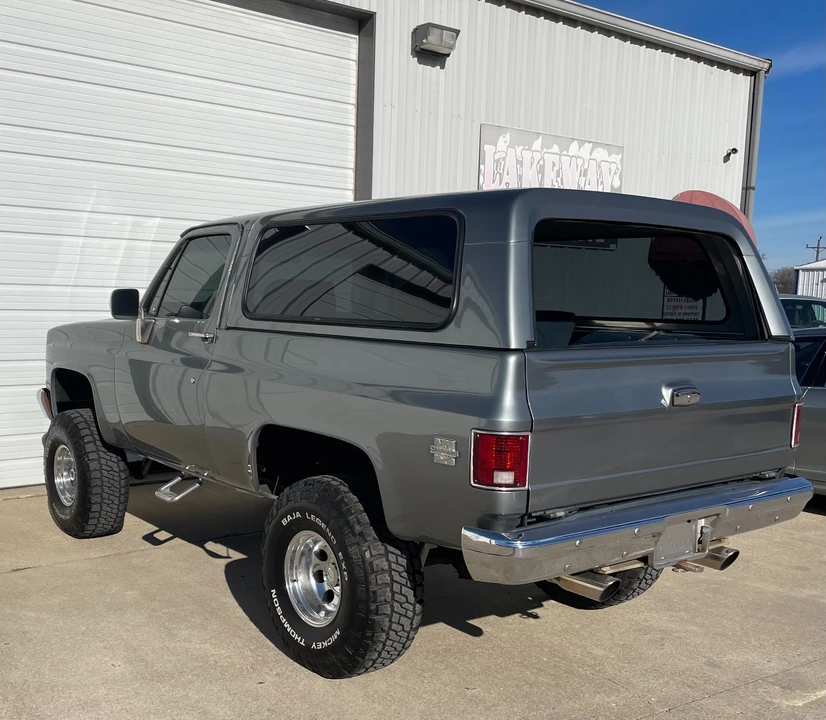 1985 Chevrolet K5 Blazer 2nd Gen - Image 4 of 21