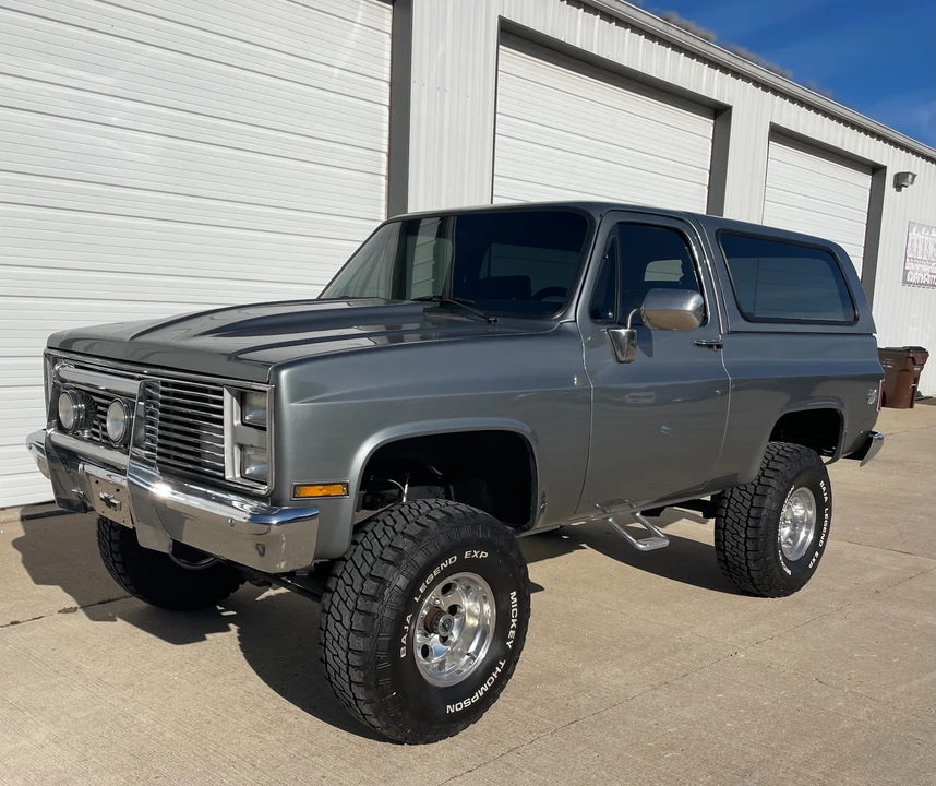 1985 Chevrolet K5 Blazer 2nd Gen - Image 9 of 21