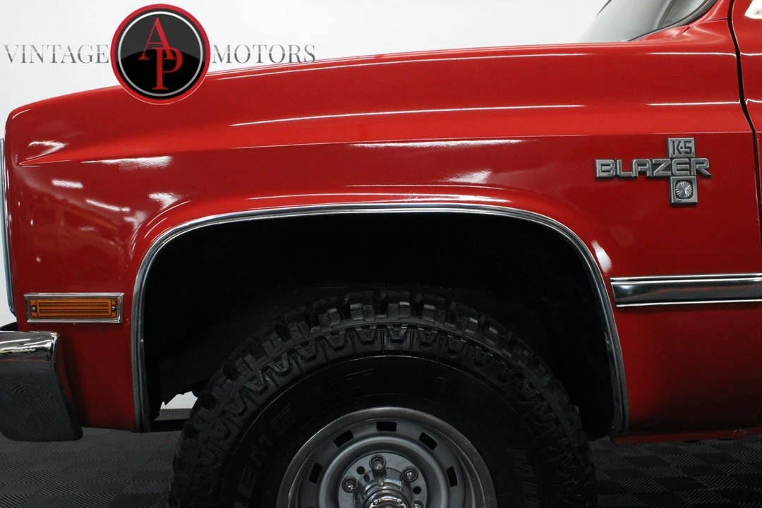 1985 Chevrolet K5 Blazer 2nd Gen - Image 11 of 12