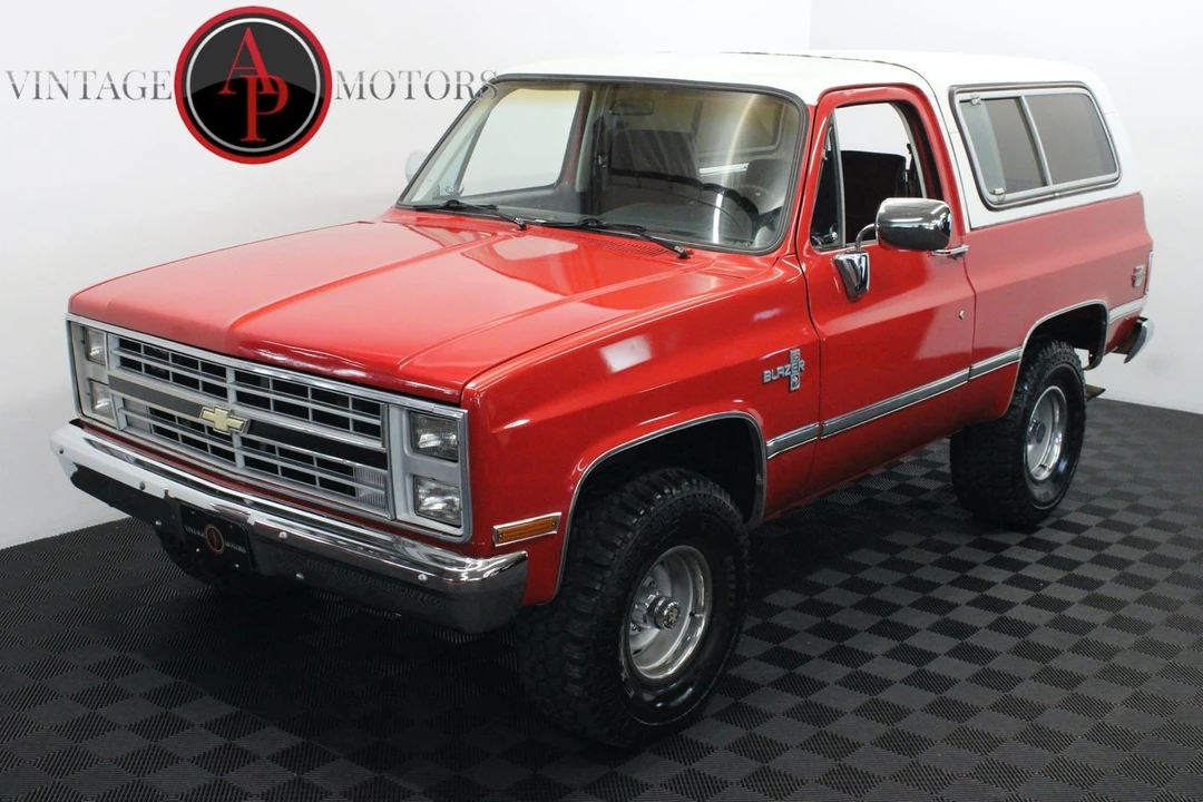 1985 Chevrolet K5 Blazer 2nd Gen - Image 7 of 12