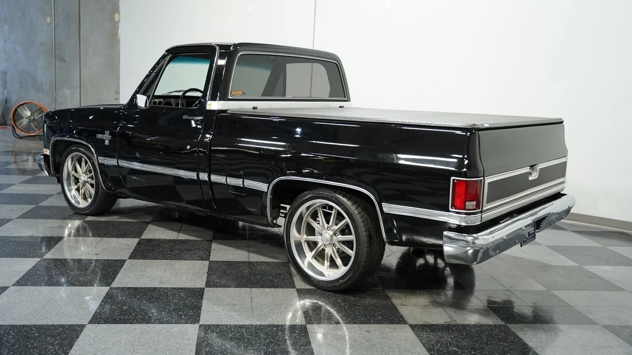 1985 Chevrolet C/K 3rd Gen - Image 8 of 12