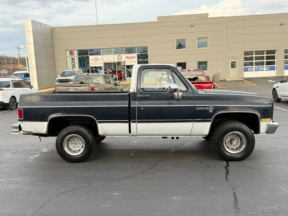1985 Chevrolet C/K 3rd Gen - Image 2 of 12
