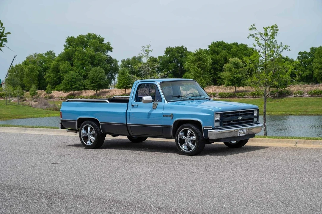 1985 Chevrolet C/K 3rd Gen - Image 9 of 21
