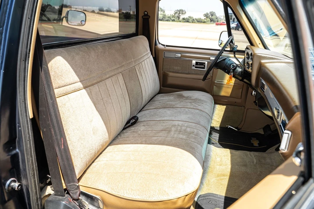 1985 Chevrolet C/K 3rd Gen - Image 24 of 31