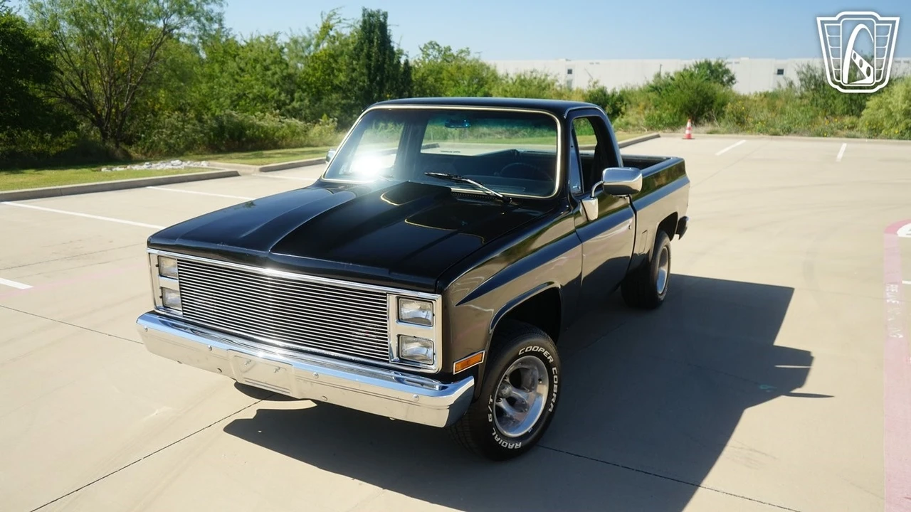 1985 Chevrolet C/K 3rd Gen - Image 3 of 21