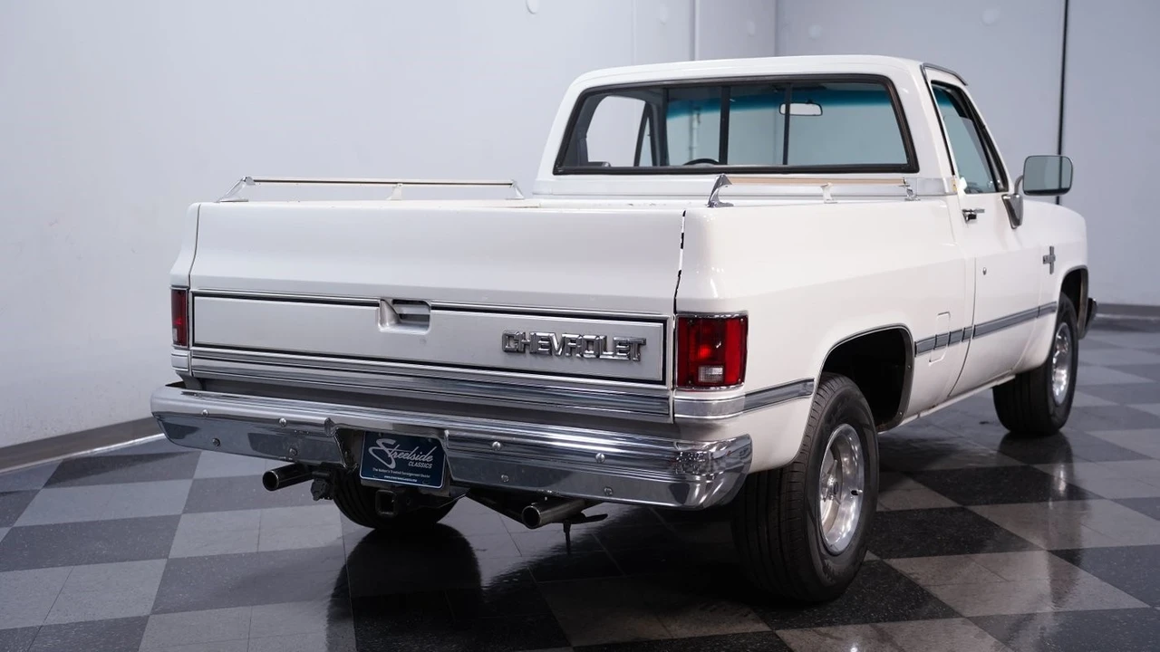 1985 Chevrolet C/K 3rd Gen - Image 11 of 12