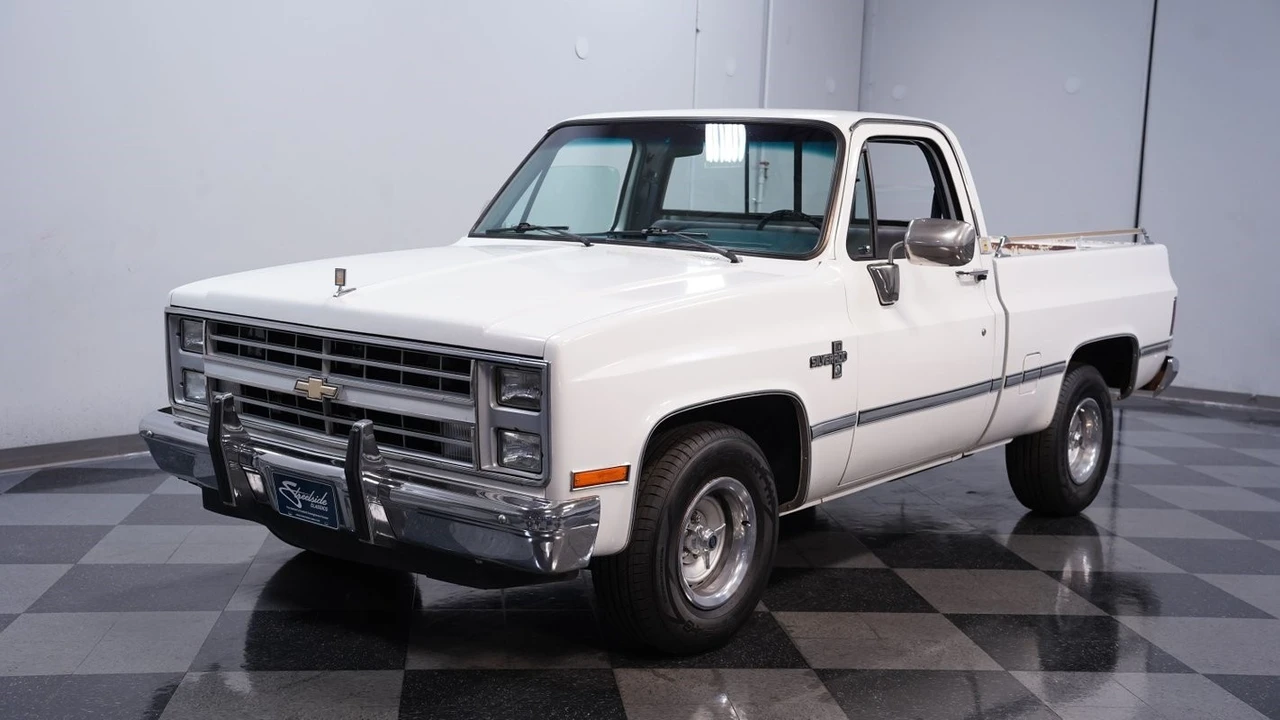1985 Chevrolet C/K 3rd Gen - Image 6 of 12