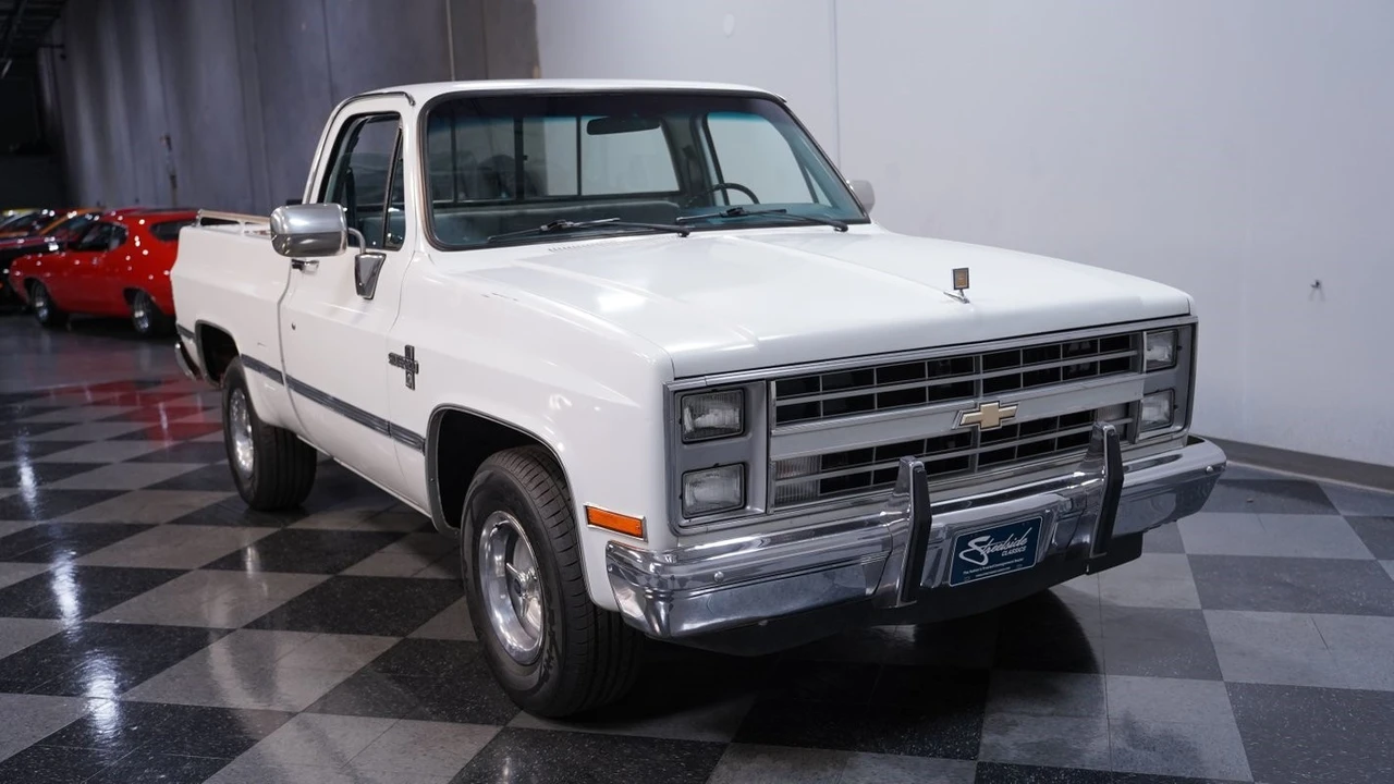 1985 Chevrolet C/K 3rd Gen - Image 15 of 21