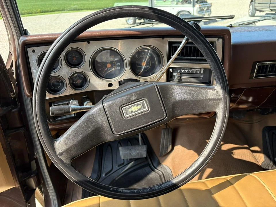 1985 Chevrolet C/K 3rd Gen - Image 12 of 26