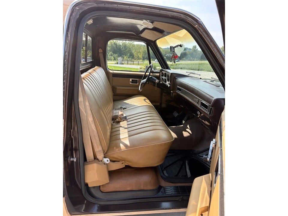 1985 Chevrolet C/K 3rd Gen - Image 14 of 26