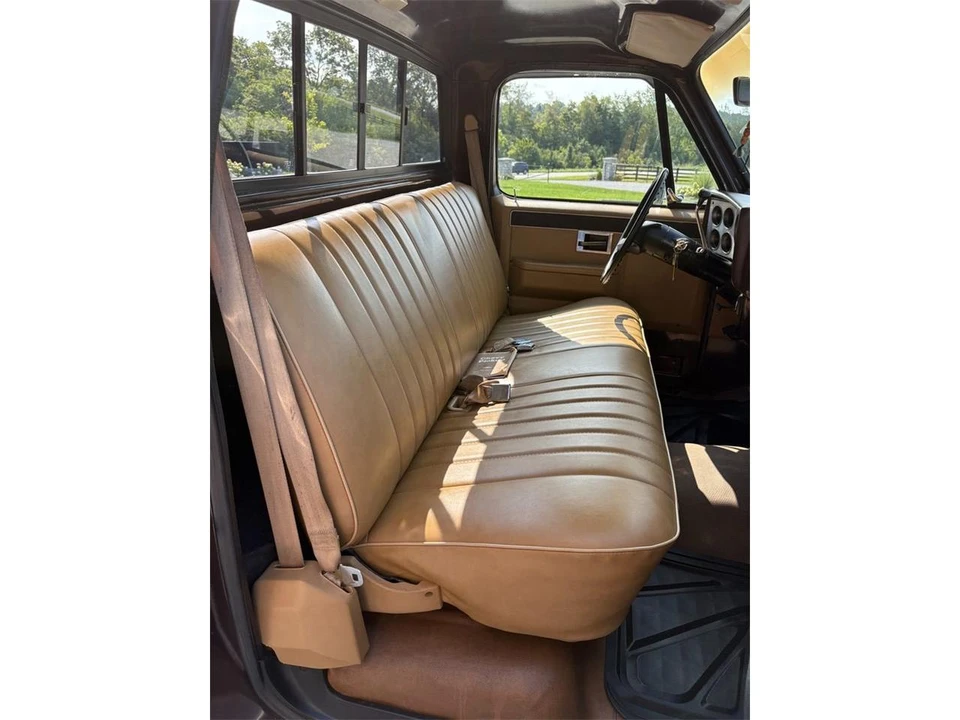 1985 Chevrolet C/K 3rd Gen - Image 15 of 26