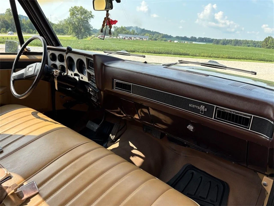 1985 Chevrolet C/K 3rd Gen - Image 16 of 26