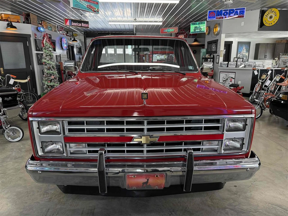 1985 Chevrolet C/K 3rd Gen - Image 4 of 31