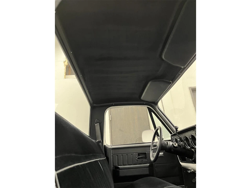 1985 Chevrolet C/K 3rd Gen - Image 13 of 17
