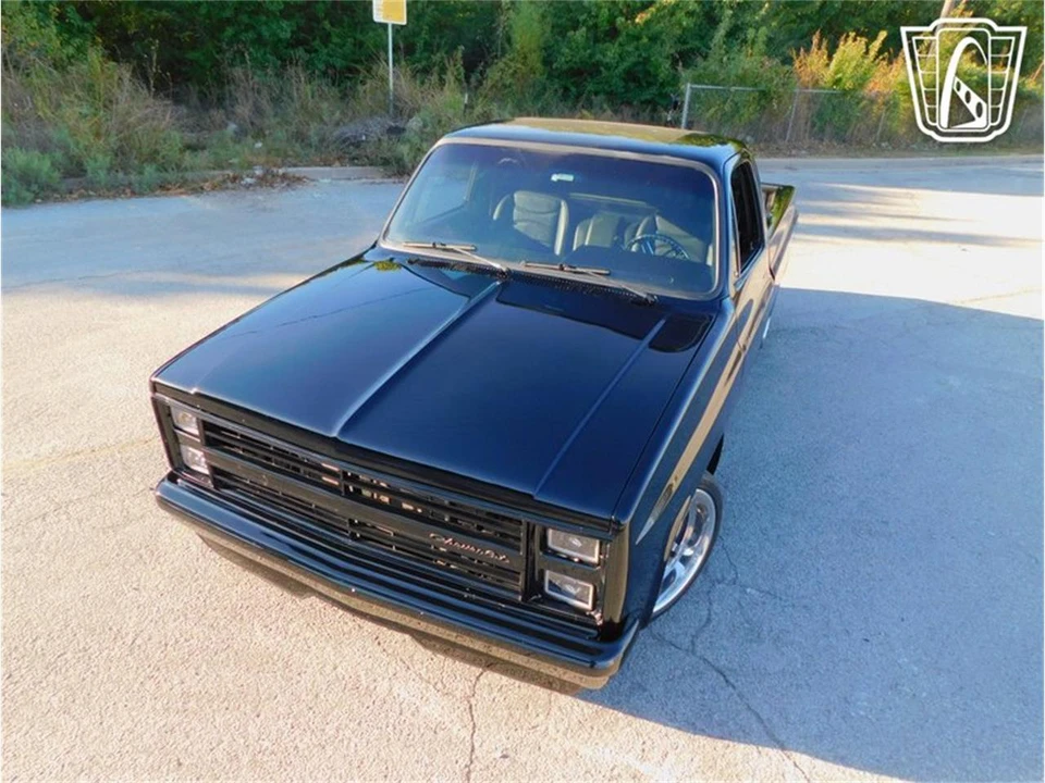 1985 Chevrolet C/K 3rd Gen - Image 5 of 31