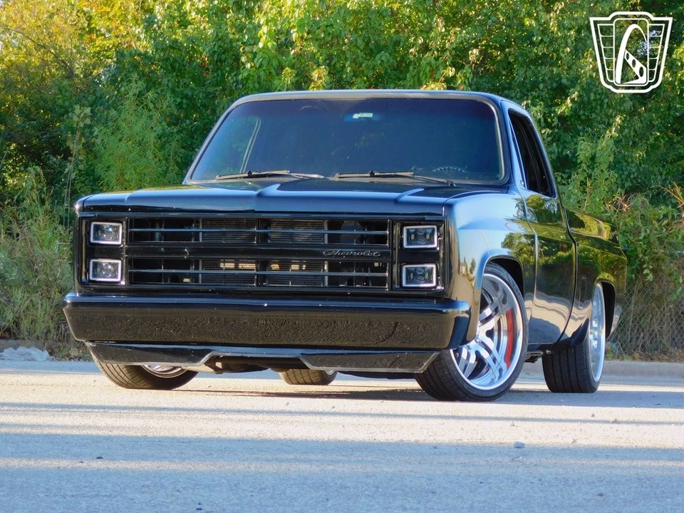 1985 Chevrolet C/K 3rd Gen - Image 9 of 12