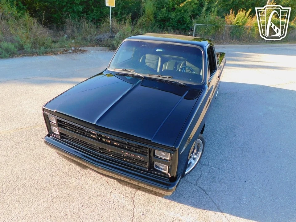 1985 Chevrolet C/K 3rd Gen - Image 6 of 12