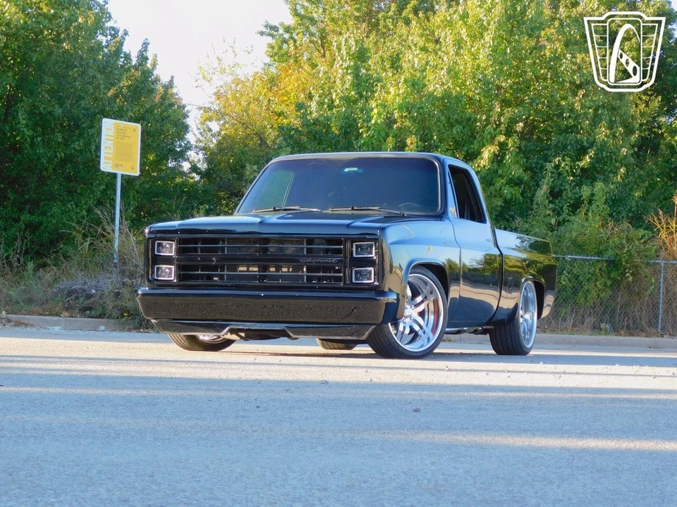 1985 Chevrolet C/K 3rd Gen - Image 3 of 12