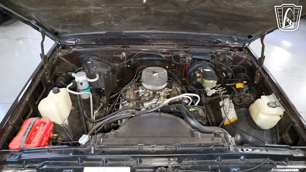 1985 Chevrolet C/K 3rd Gen - Image 3 of 12