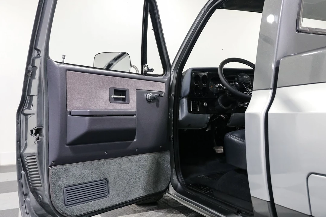 1985 Chevrolet C/K 3rd Gen - Image 15 of 21