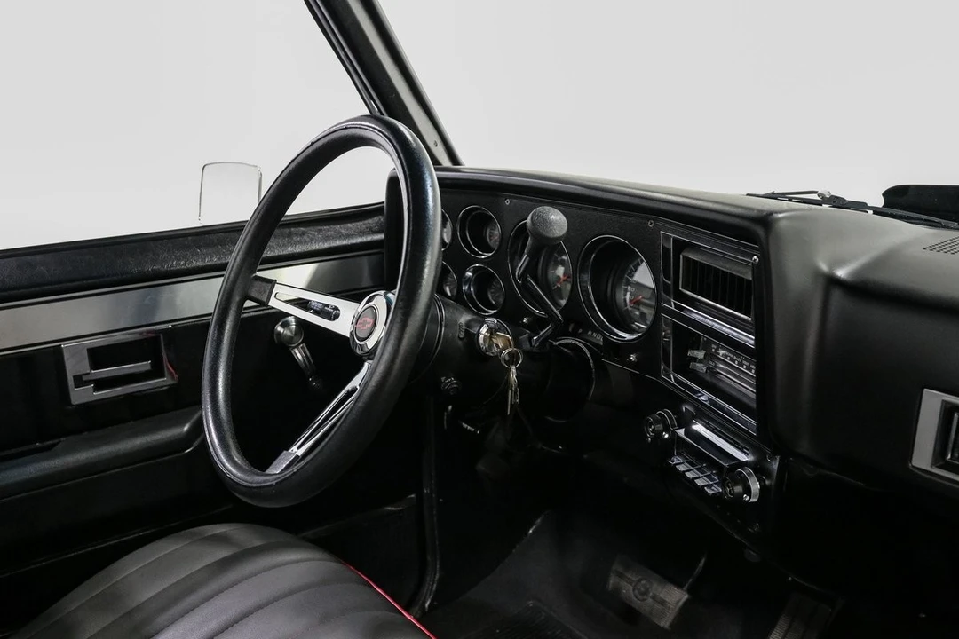 1985 Chevrolet C/K 3rd Gen - Image 17 of 24
