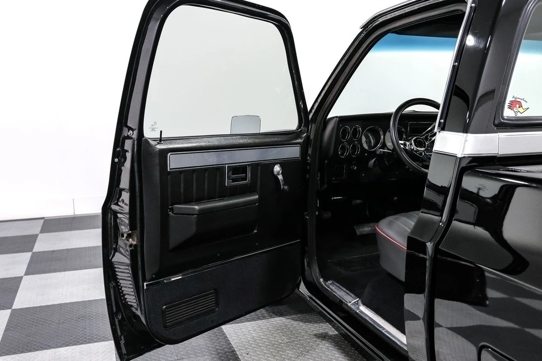 1985 Chevrolet C/K 3rd Gen - Image 12 of 24