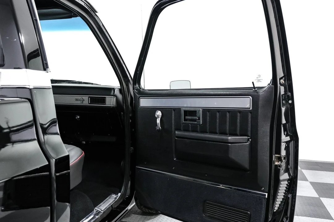 1985 Chevrolet C/K 3rd Gen - Image 15 of 24