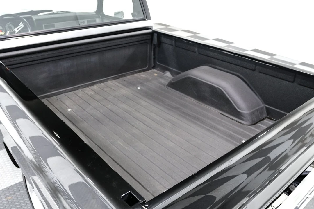 1985 Chevrolet C/K 3rd Gen - Image 20 of 24