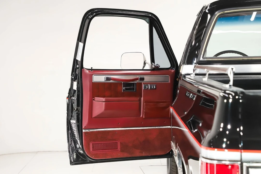 1985 Chevrolet C/K 3rd Gen - Image 7 of 21