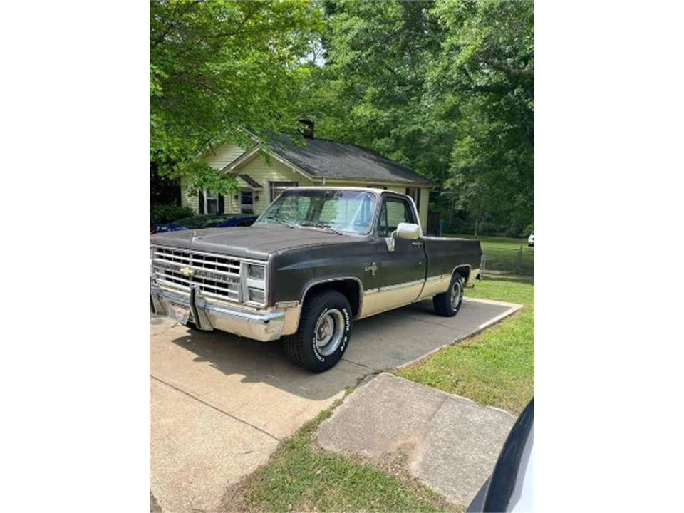 1985 Chevrolet C/K 3rd Gen - Image 4 of 8