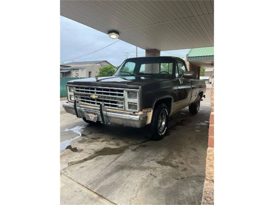1985 Chevrolet C/K 3rd Gen - Image 2 of 8