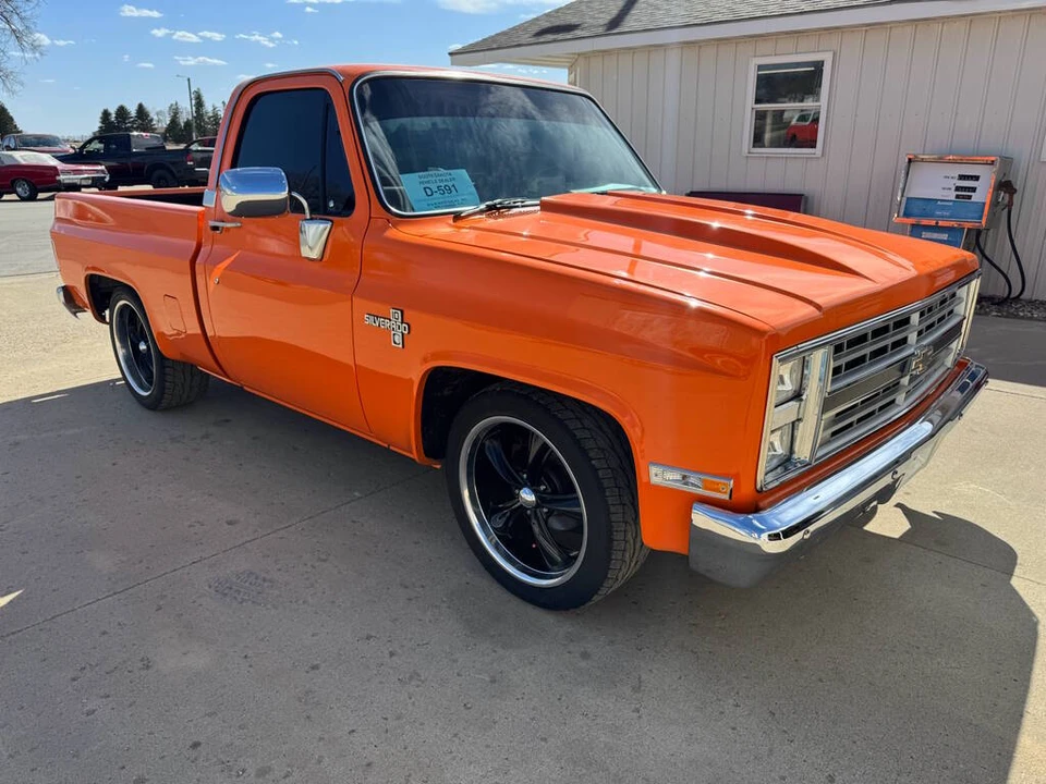 1985 Chevrolet C/K 3rd Gen - Image 3 of 31