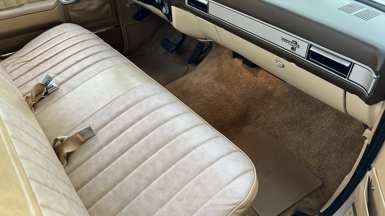 1985 Chevrolet C/K 3rd Gen - Image 6 of 8