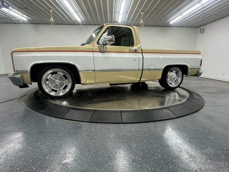 1985 Chevrolet C/K 3rd Gen - Image 2 of 31