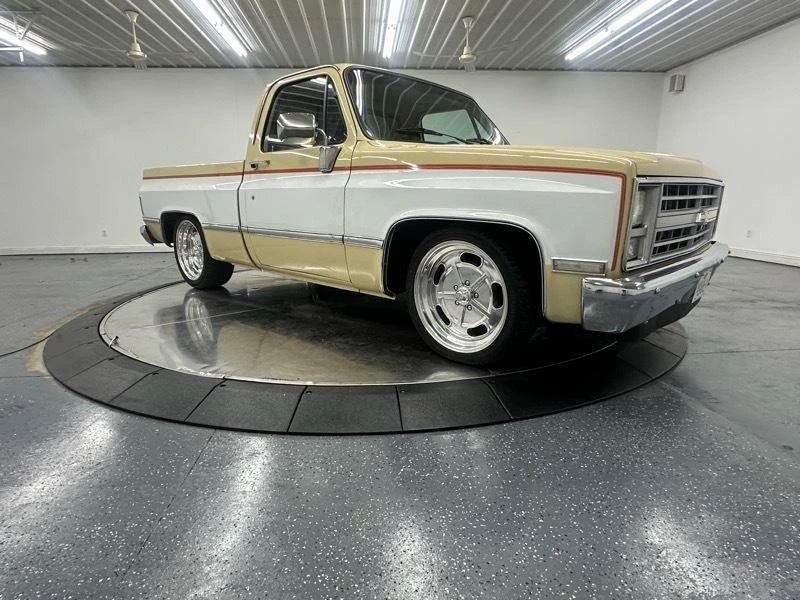1985 Chevrolet C/K 3rd Gen - Image 9 of 31