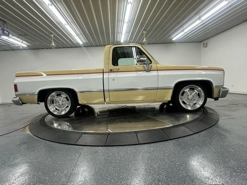 1985 Chevrolet C/K 3rd Gen - Image 13 of 31