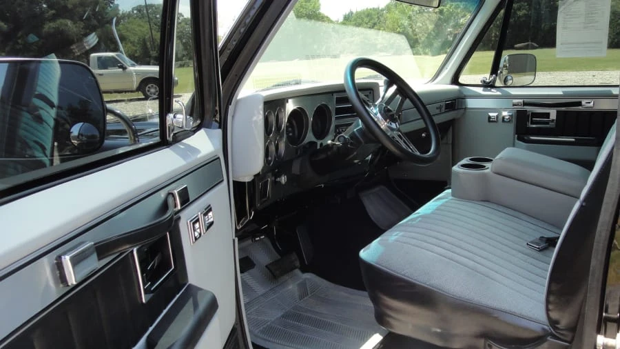 1985 Chevrolet C/K 3rd Gen - Image 4 of 5