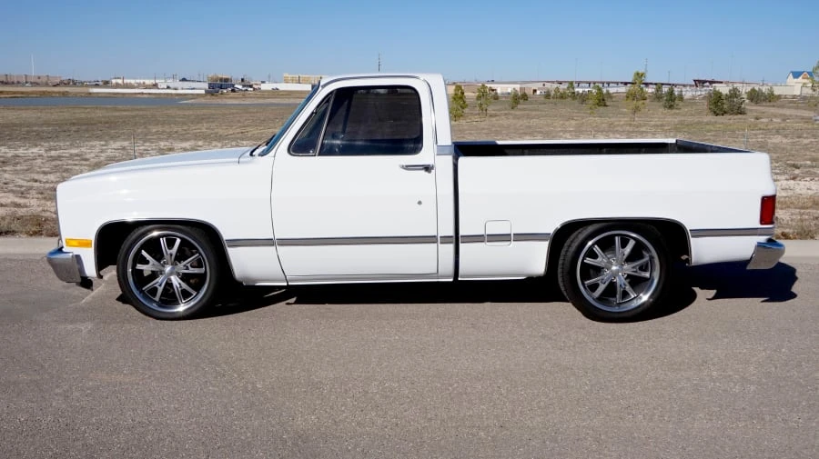 1985 Chevrolet C/K 3rd Gen - Image 2 of 11
