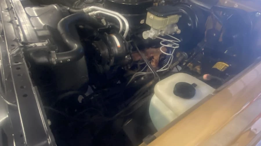 1985 Chevrolet C/K 3rd Gen - Image 5 of 10