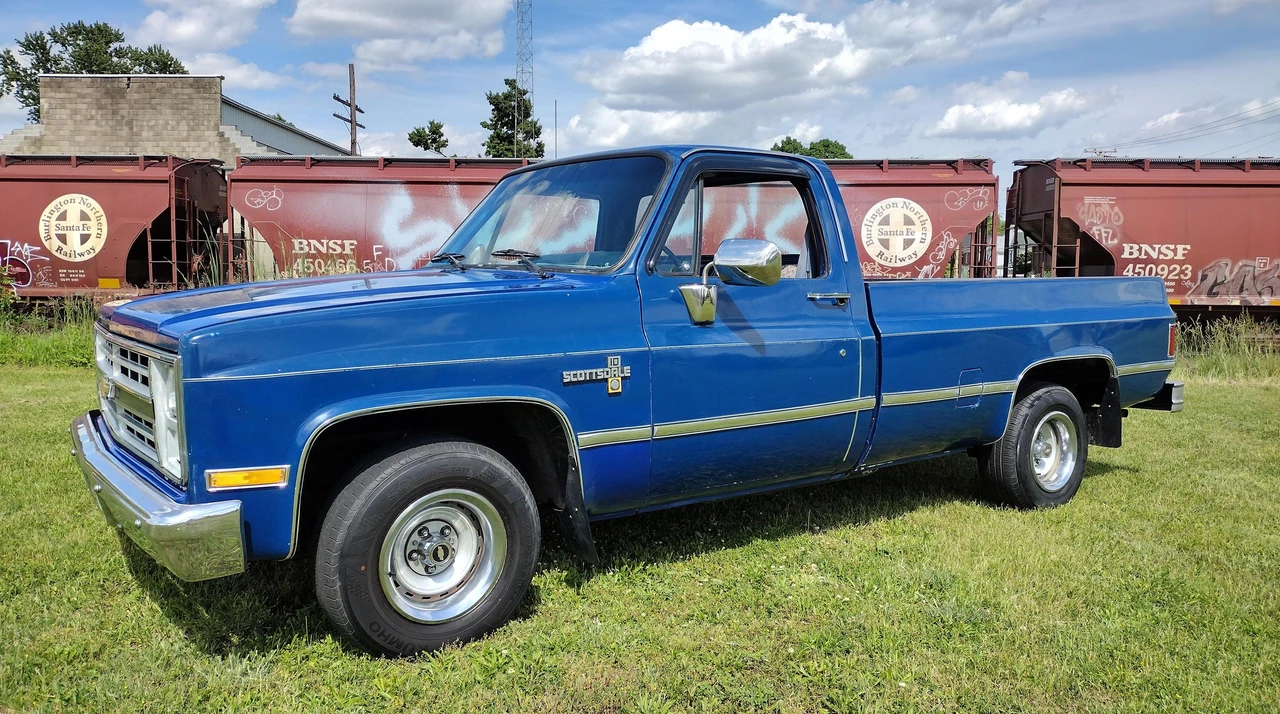 1985 Chevrolet C/K 3rd Gen - Image 10 of 31
