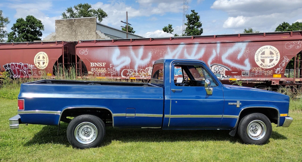 1985 Chevrolet C/K 3rd Gen - Image 14 of 31