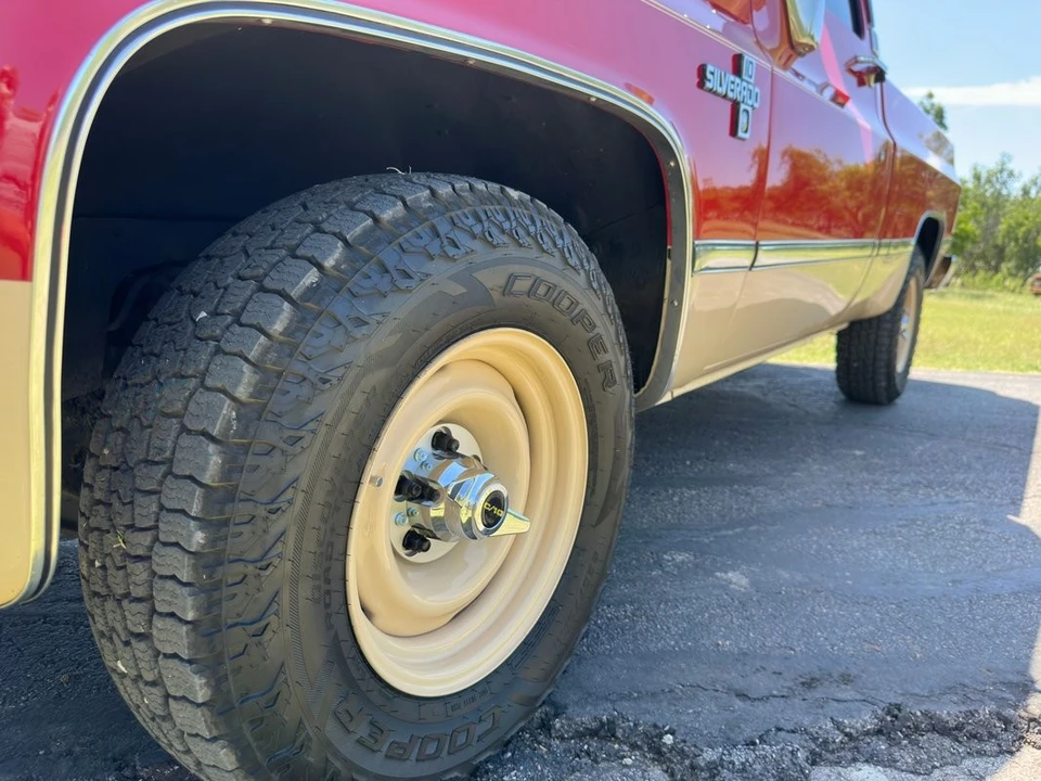 1985 Chevrolet C/K 3rd Gen - Image 25 of 31