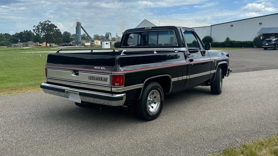 1985 Chevrolet C/K 3rd Gen - Image 2 of 23