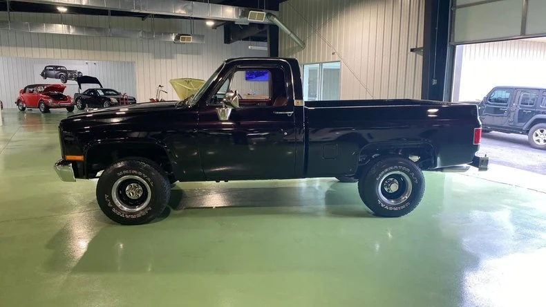 1985 Chevrolet C/K 3rd Gen - Image 2 of 8