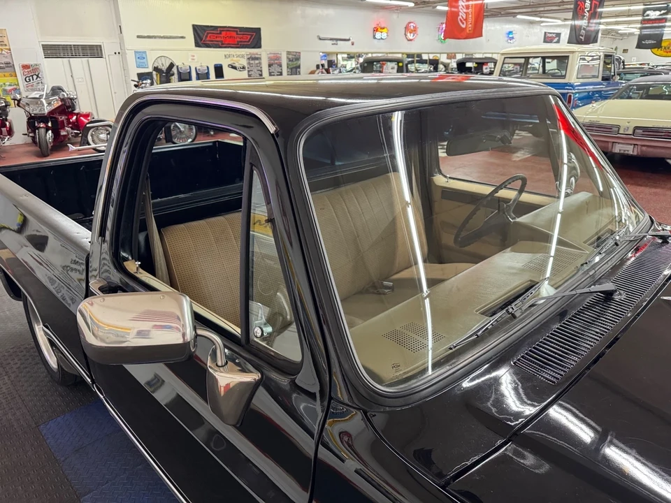 1985 Chevrolet C/K 3rd Gen - Image 10 of 21