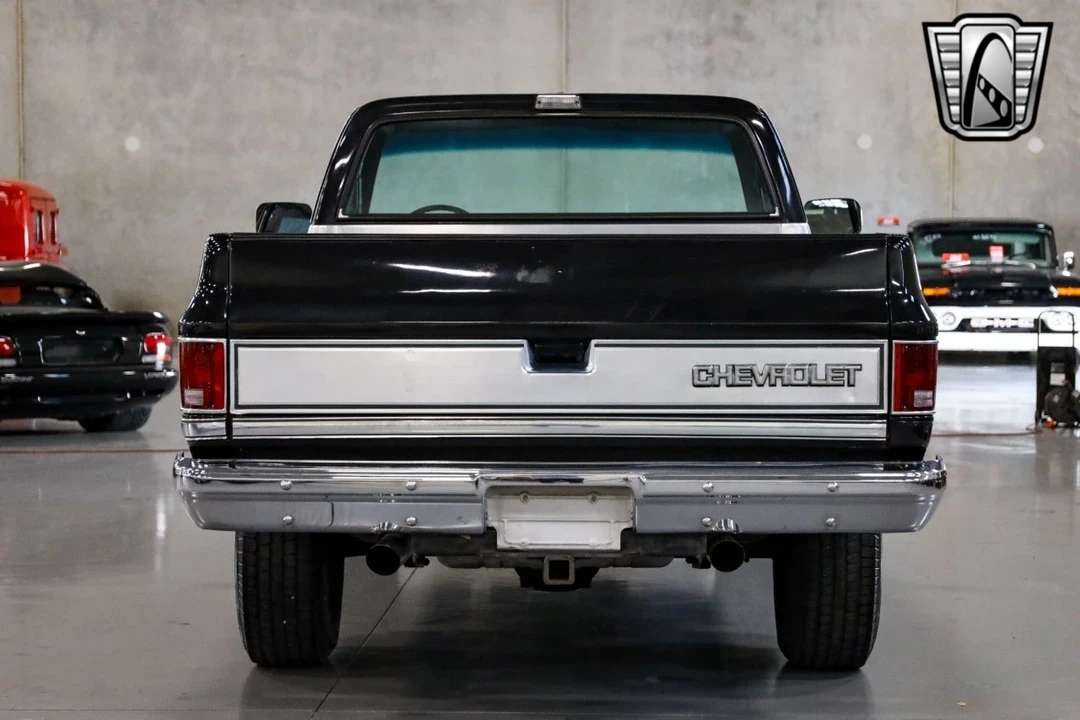 1985 Chevrolet C/K 3rd Gen - Image 5 of 21