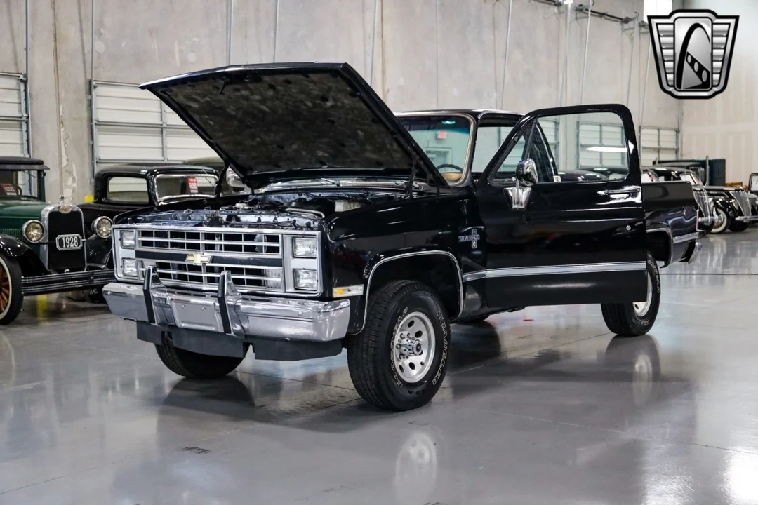 1985 Chevrolet C/K 3rd Gen - Image 9 of 21
